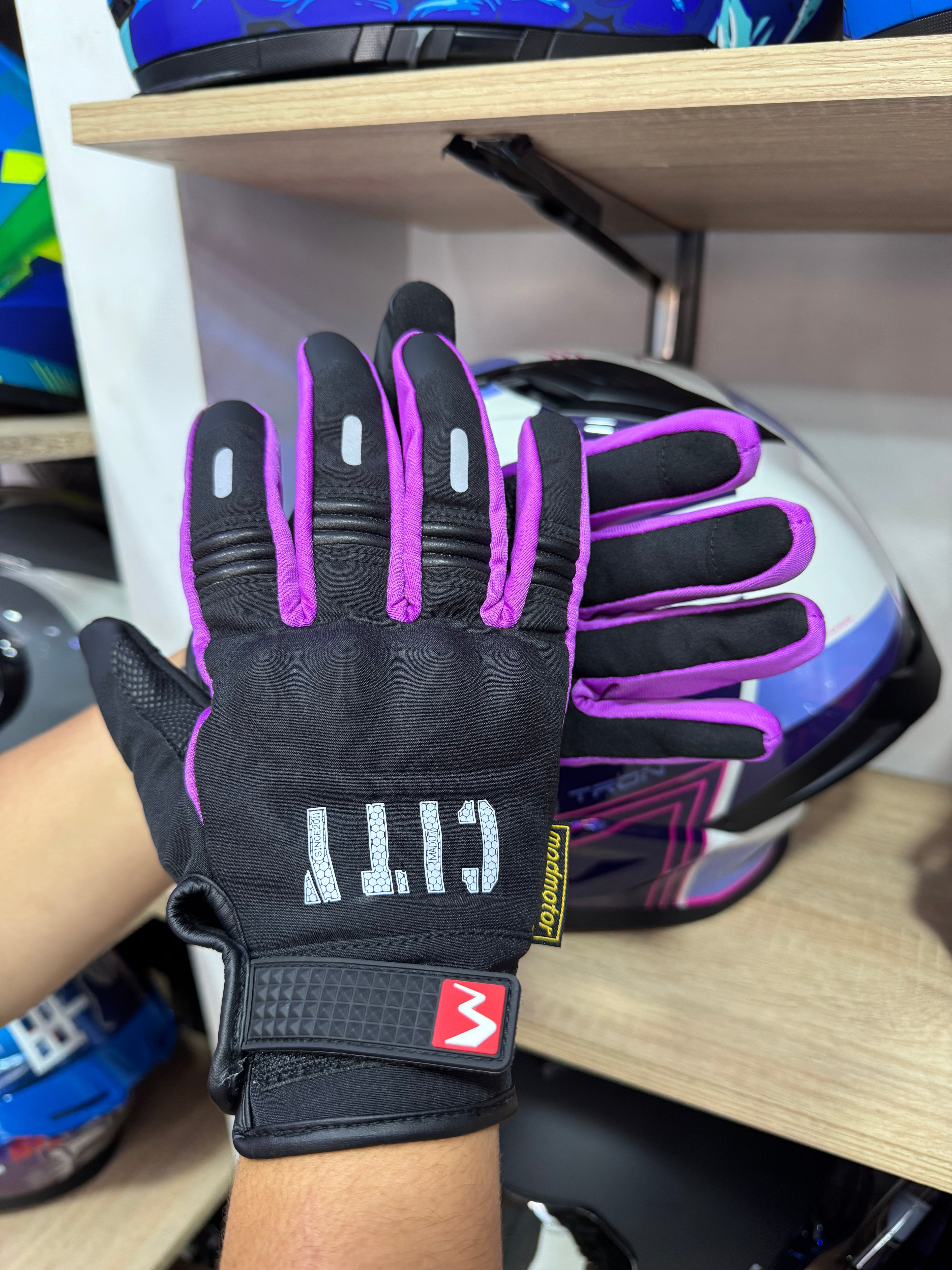 Guantes City