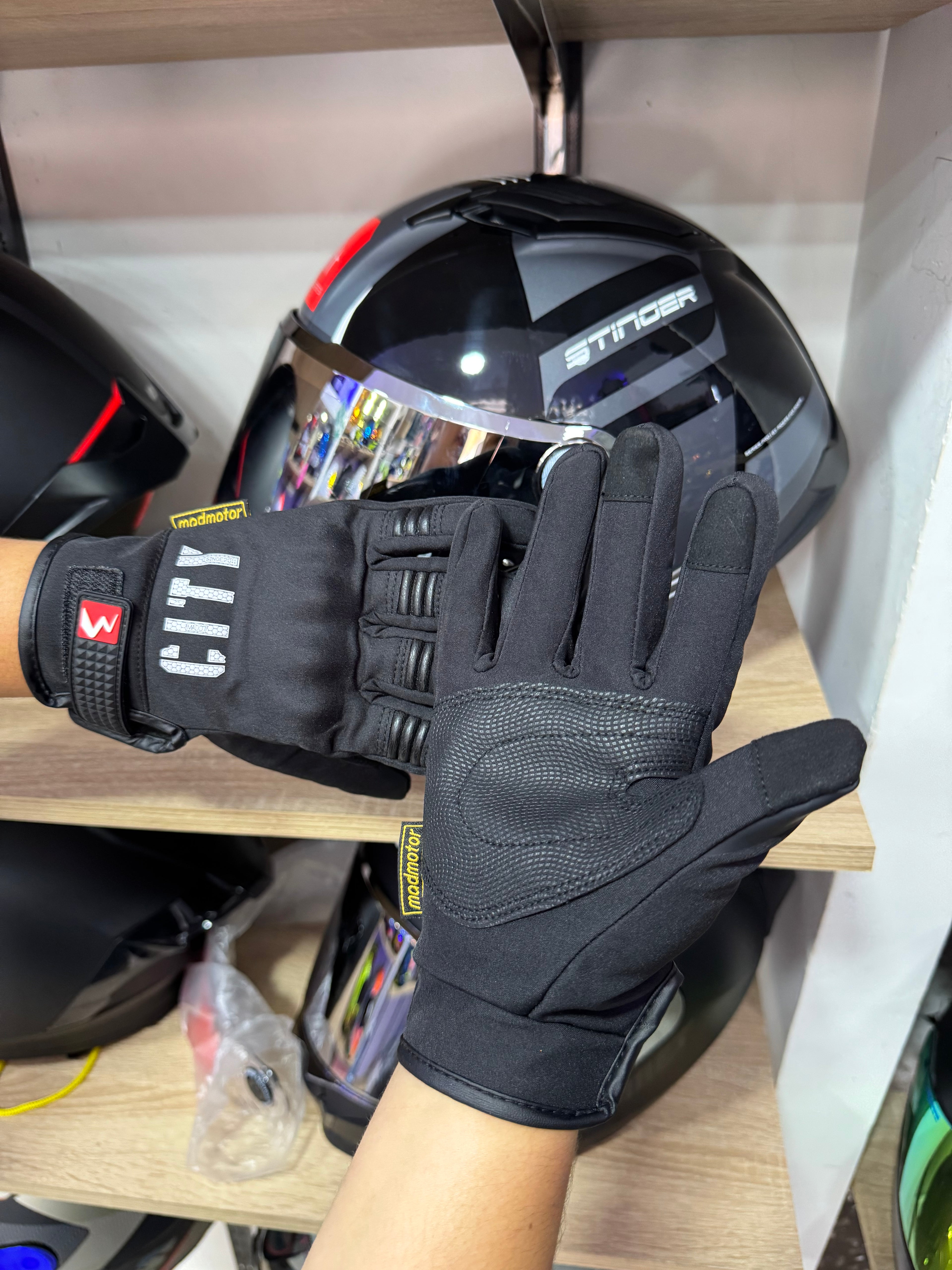 Guantes City